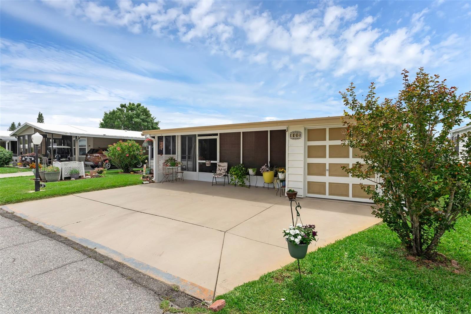 Image 2 of 54 For 298 Townbridge Drive