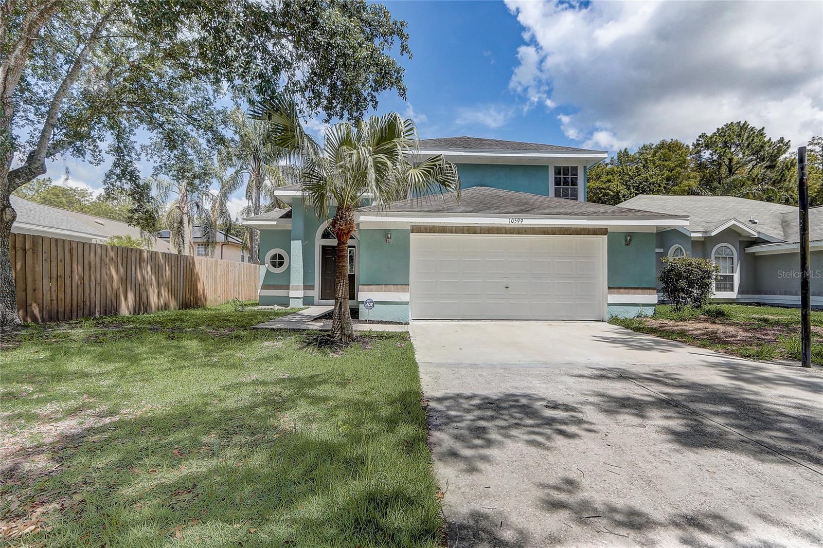Image 3 of 36 For 10599 Satinwood Circle