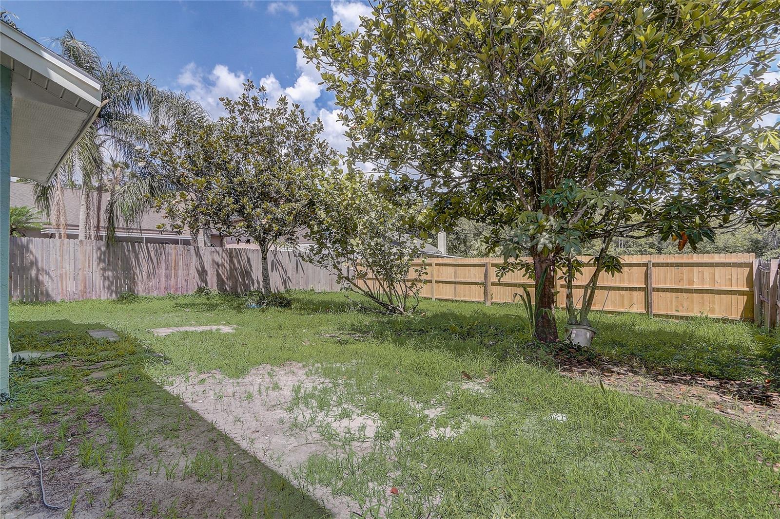 Image 30 of 36 For 10599 Satinwood Circle