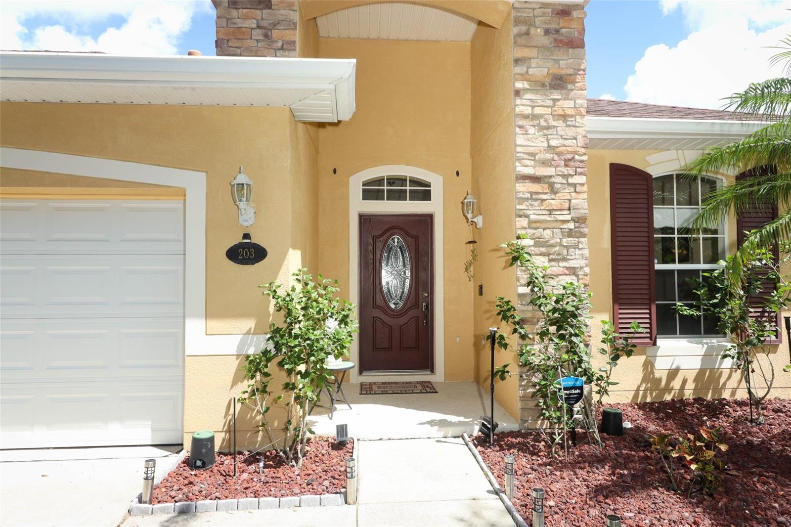 Image 3 of 57 For 203 Brookgreen Way