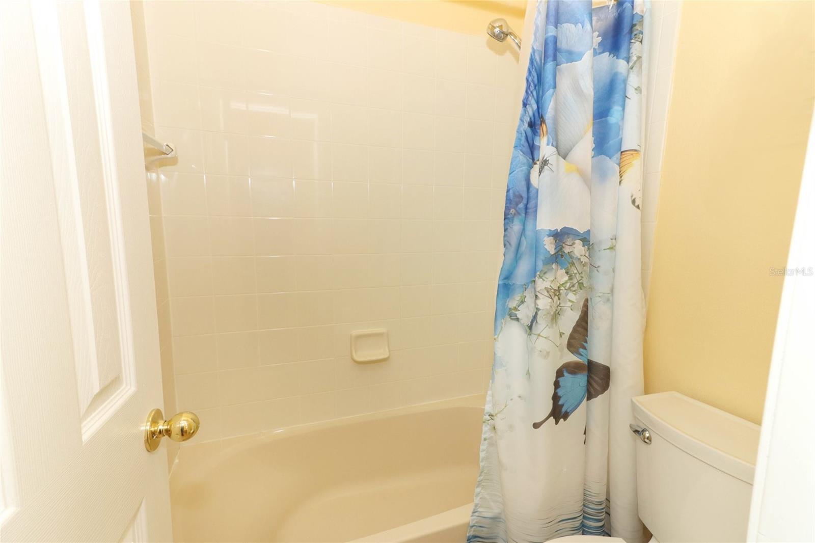 Image 31 of 57 For 203 Brookgreen Way