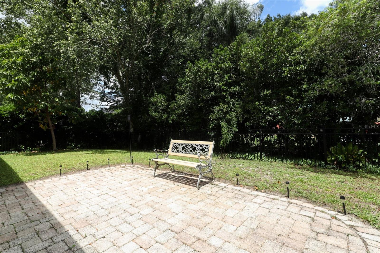 Image 37 of 57 For 203 Brookgreen Way