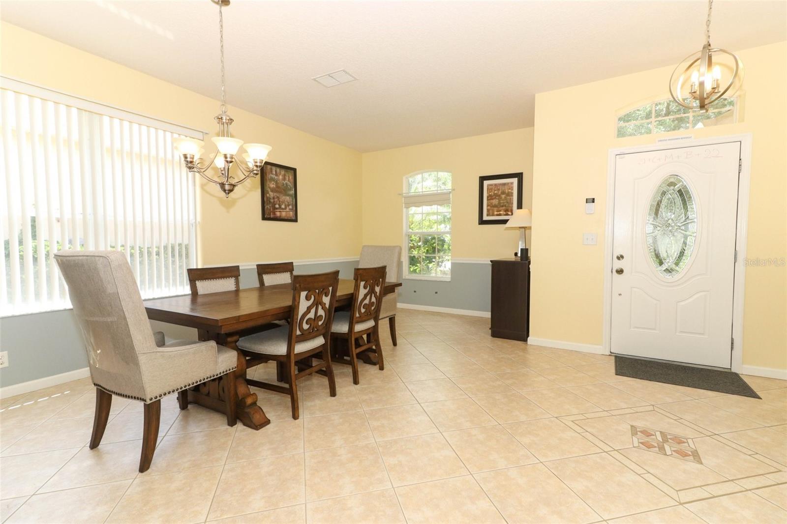 Image 5 of 57 For 203 Brookgreen Way