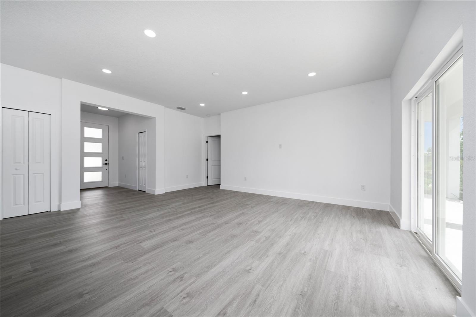 Image 30 of 45 For 3270 Framinghan Avenue Sw