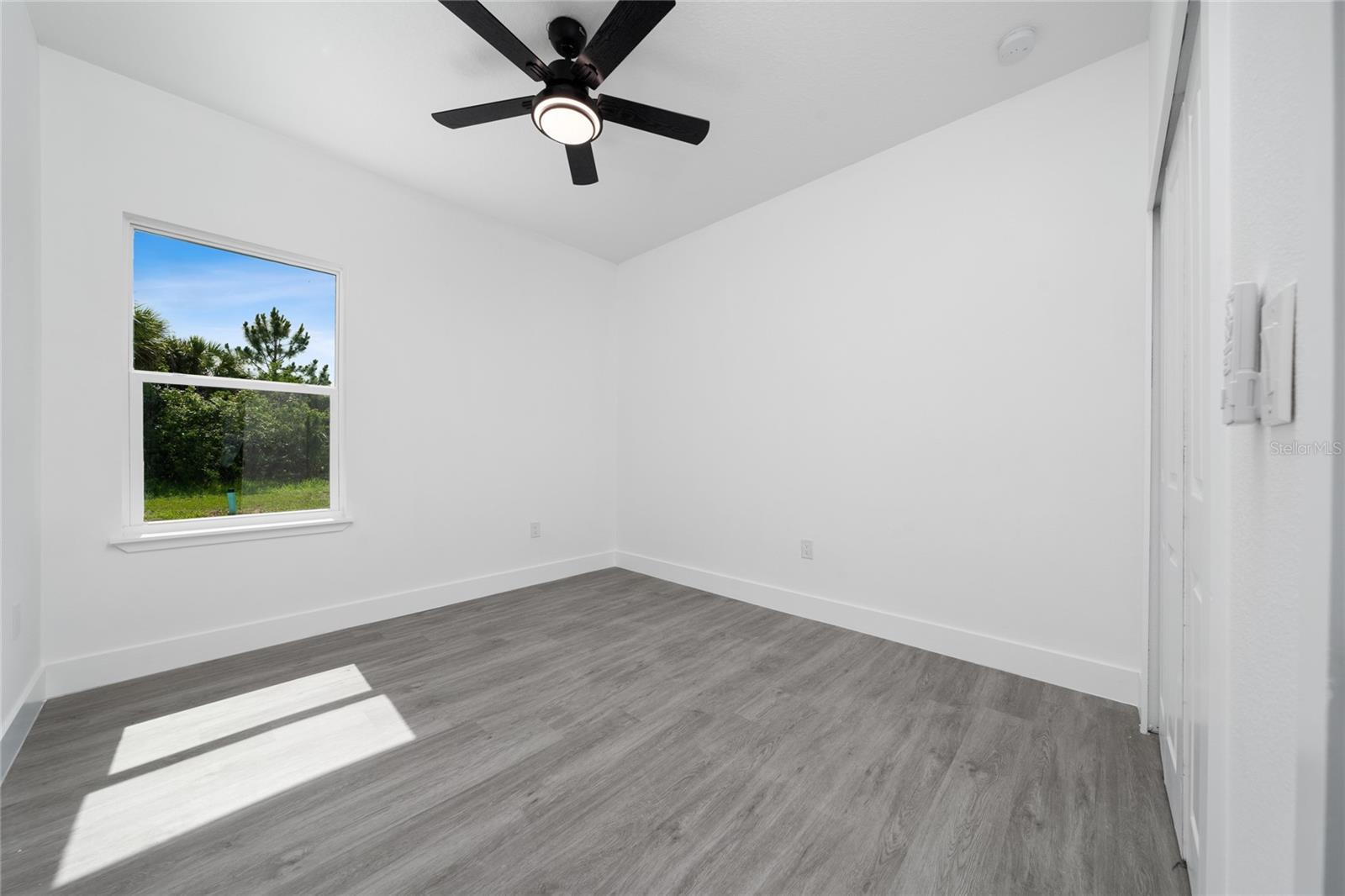 Image 34 of 45 For 3270 Framinghan Avenue Sw