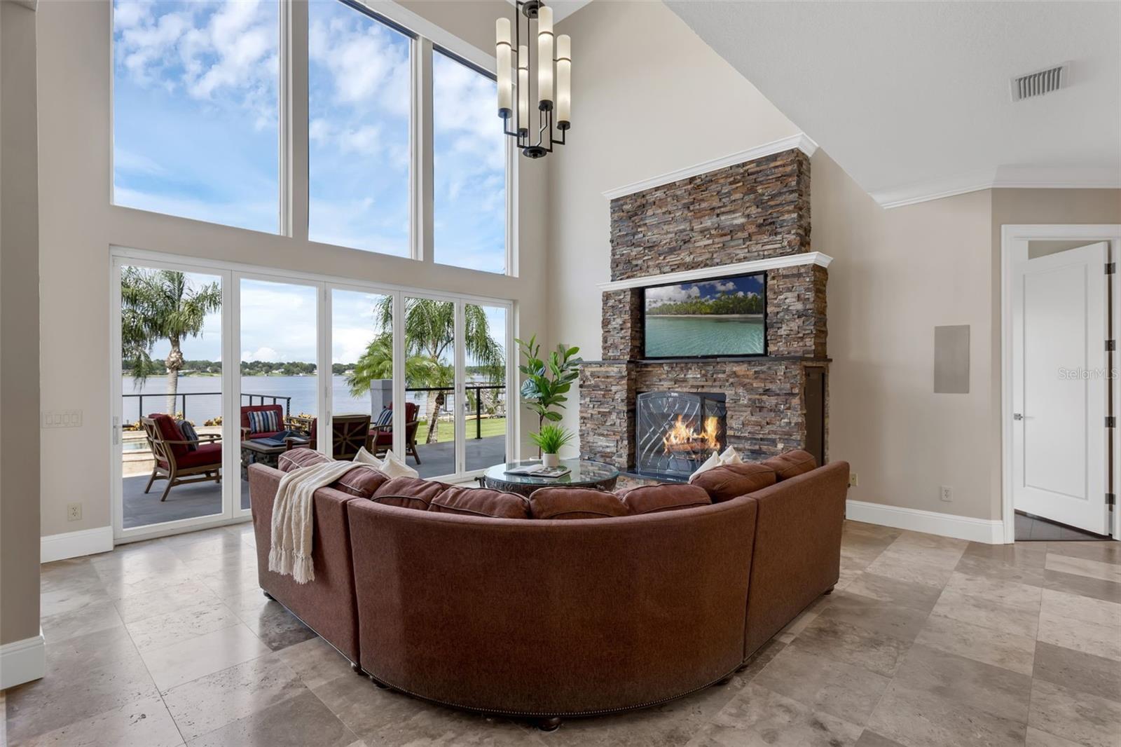 Image 21 of 100 For 2937 Butler Bay Drive N