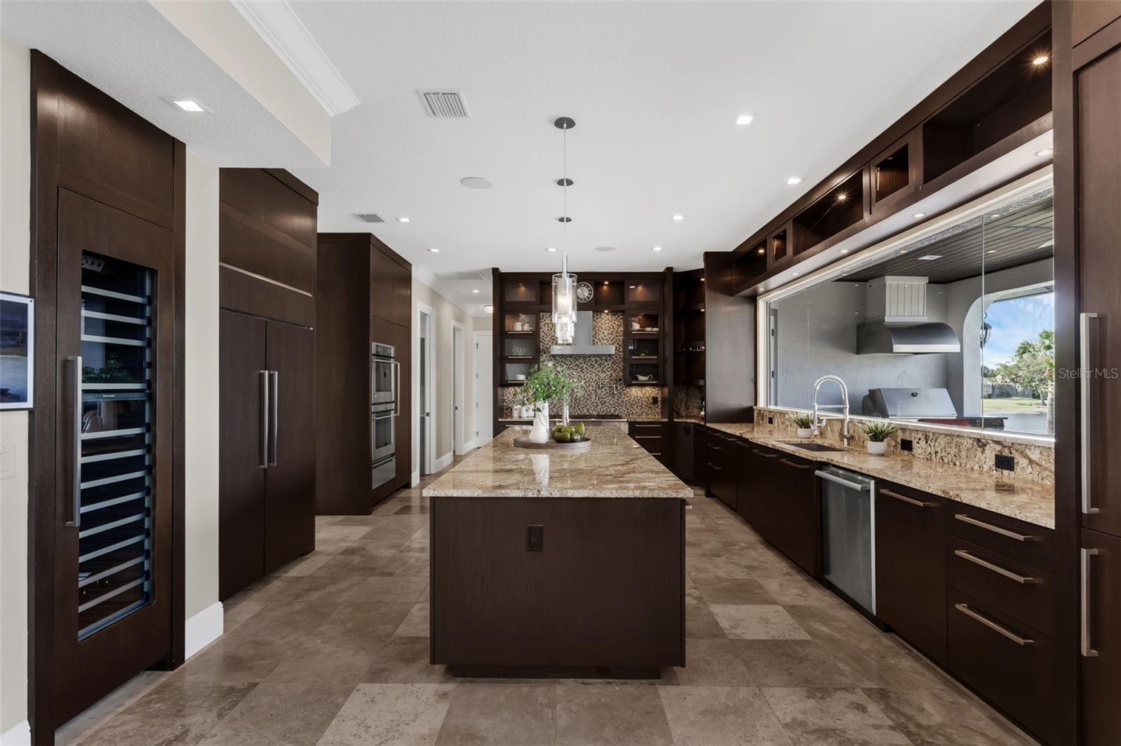 Image 23 of 100 For 2937 Butler Bay Drive N