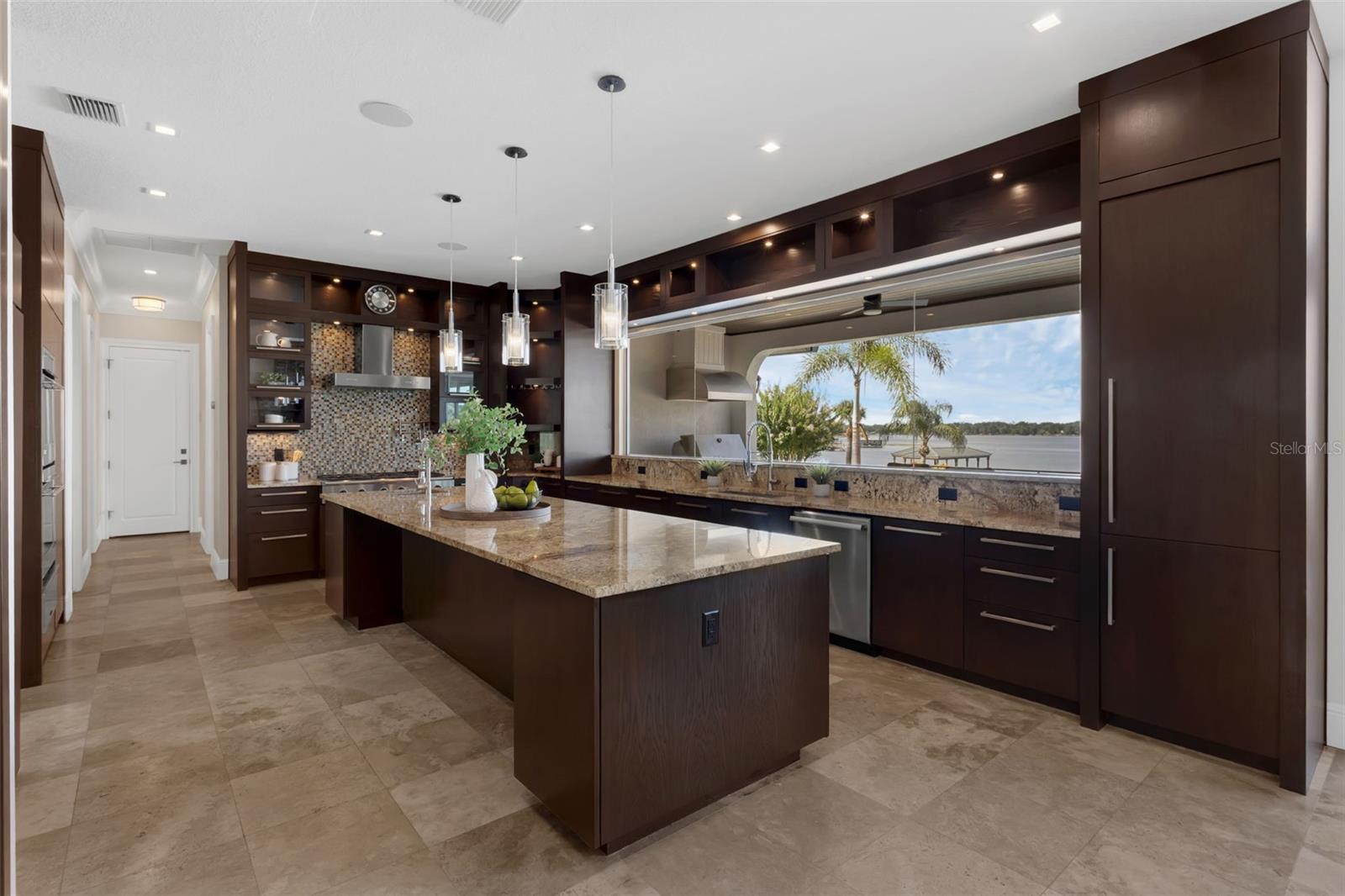 Image 24 of 100 For 2937 Butler Bay Drive N