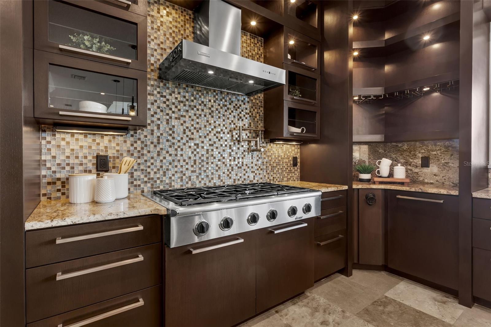 Image 30 of 100 For 2937 Butler Bay Drive N
