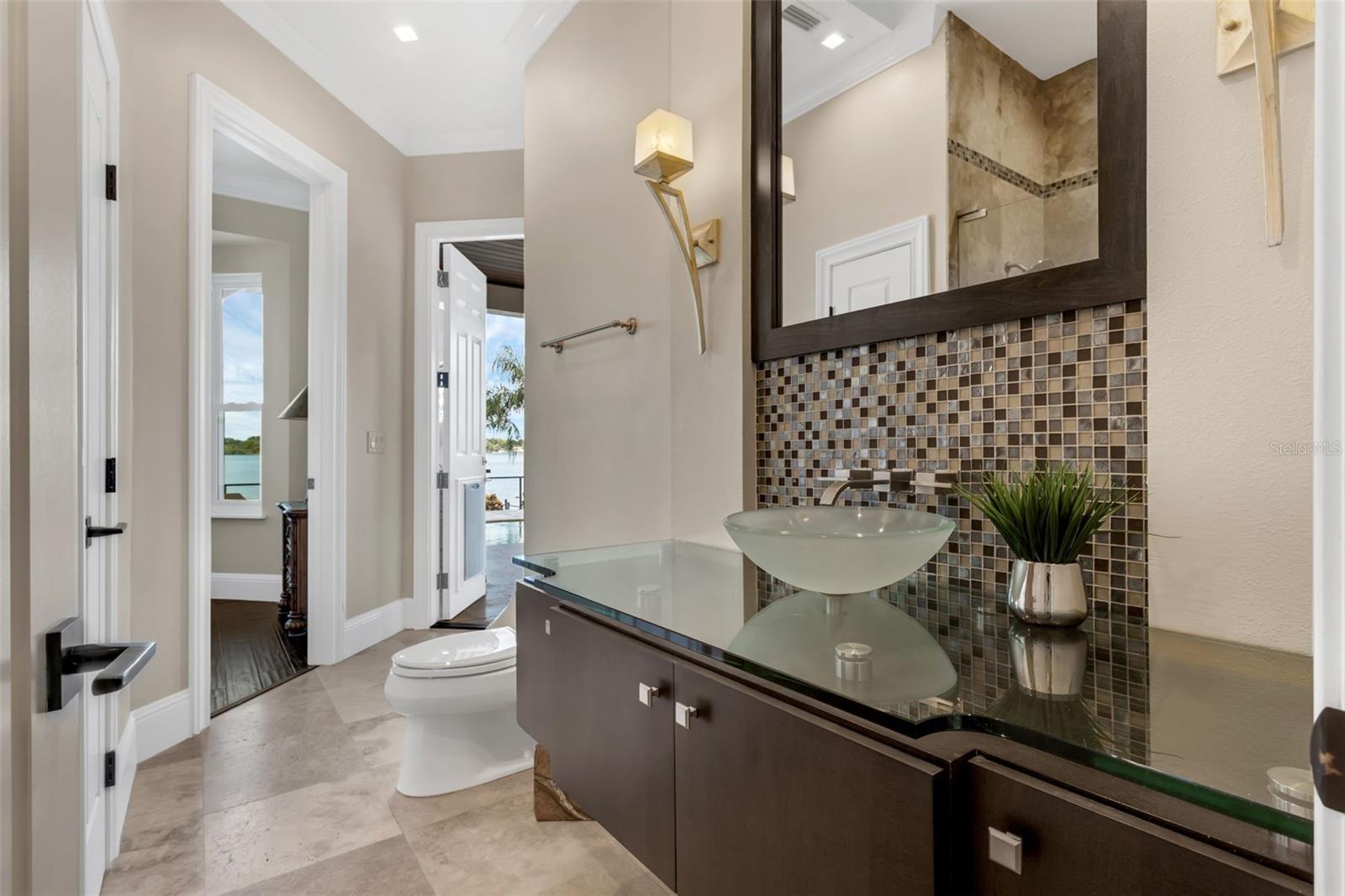 Image 32 of 100 For 2937 Butler Bay Drive N