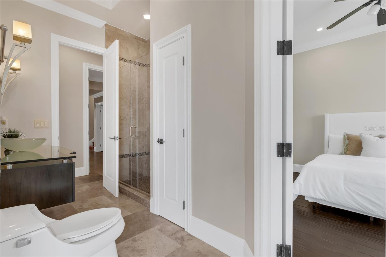Image 33 of 100 For 2937 Butler Bay Drive N