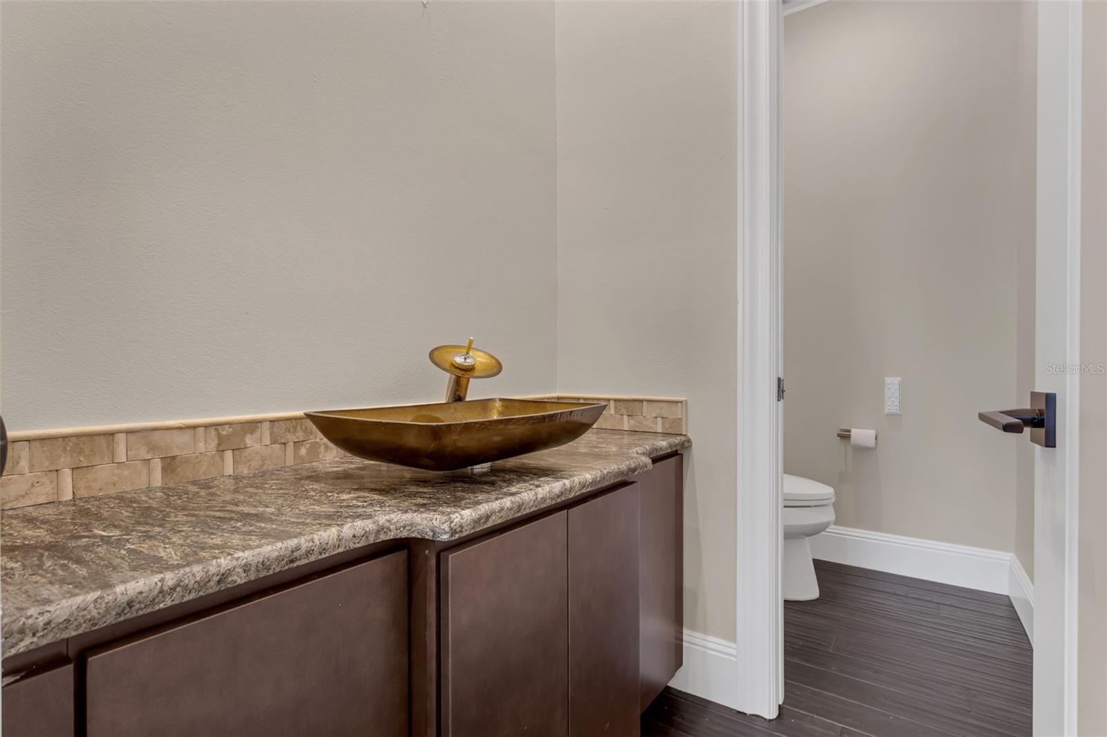 Image 44 of 100 For 2937 Butler Bay Drive N