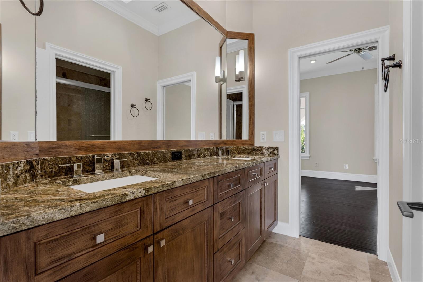 Image 59 of 100 For 2937 Butler Bay Drive N