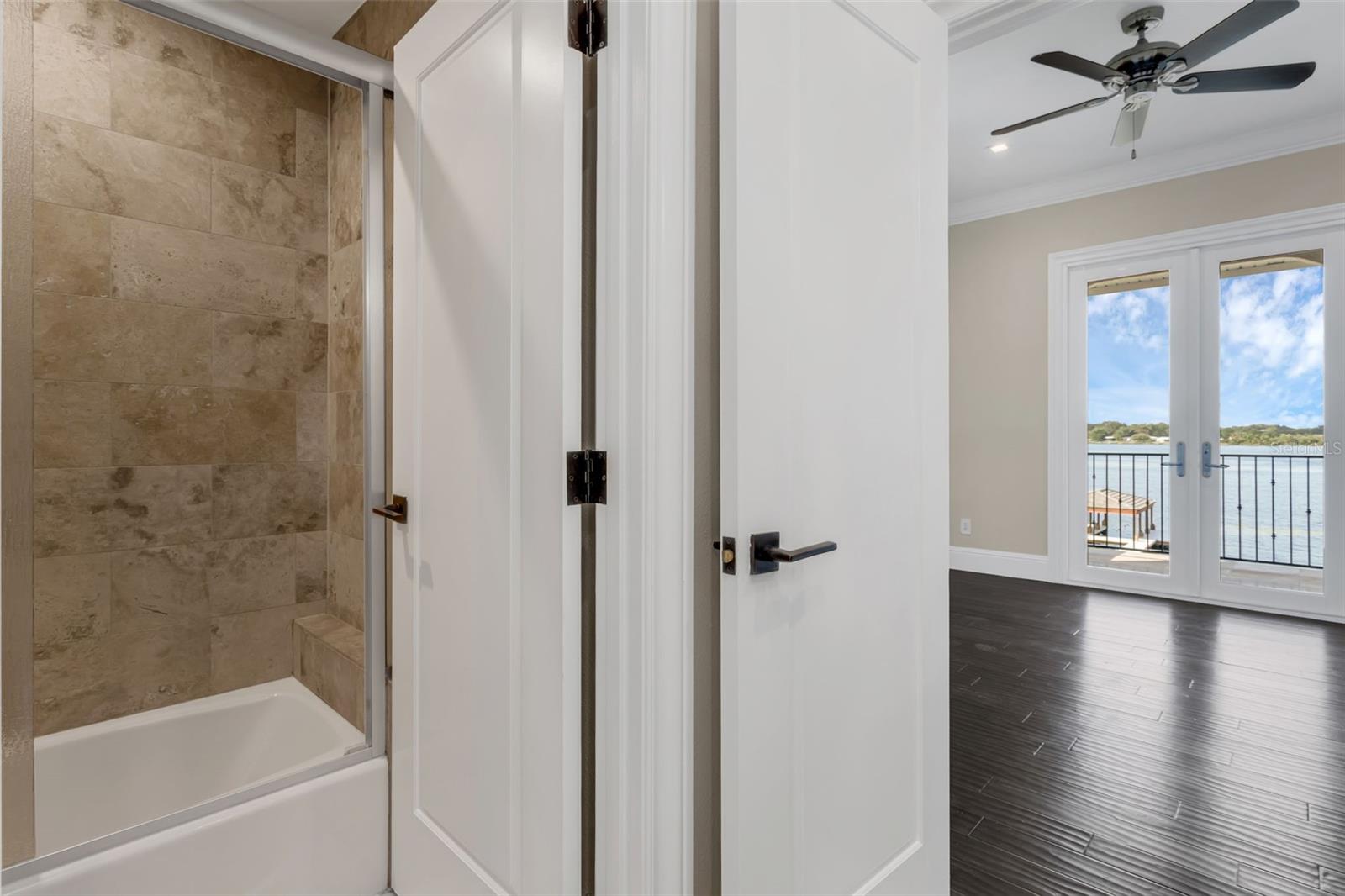 Image 60 of 100 For 2937 Butler Bay Drive N