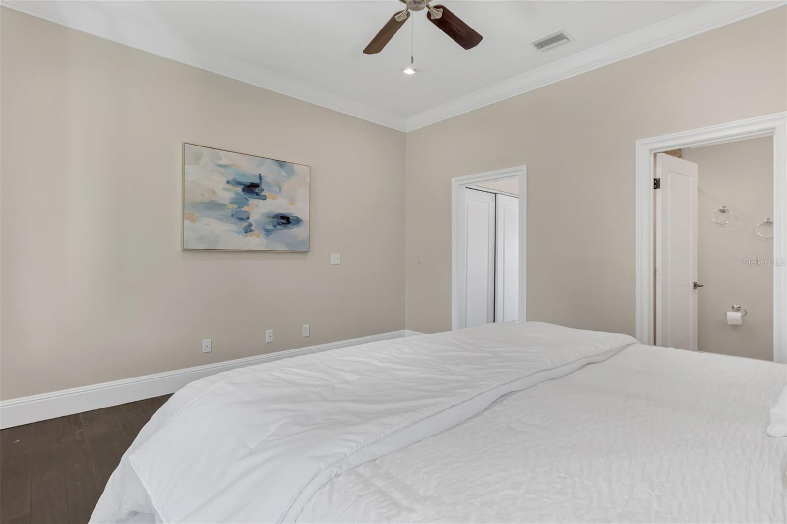 Image 65 of 100 For 2937 Butler Bay Drive N