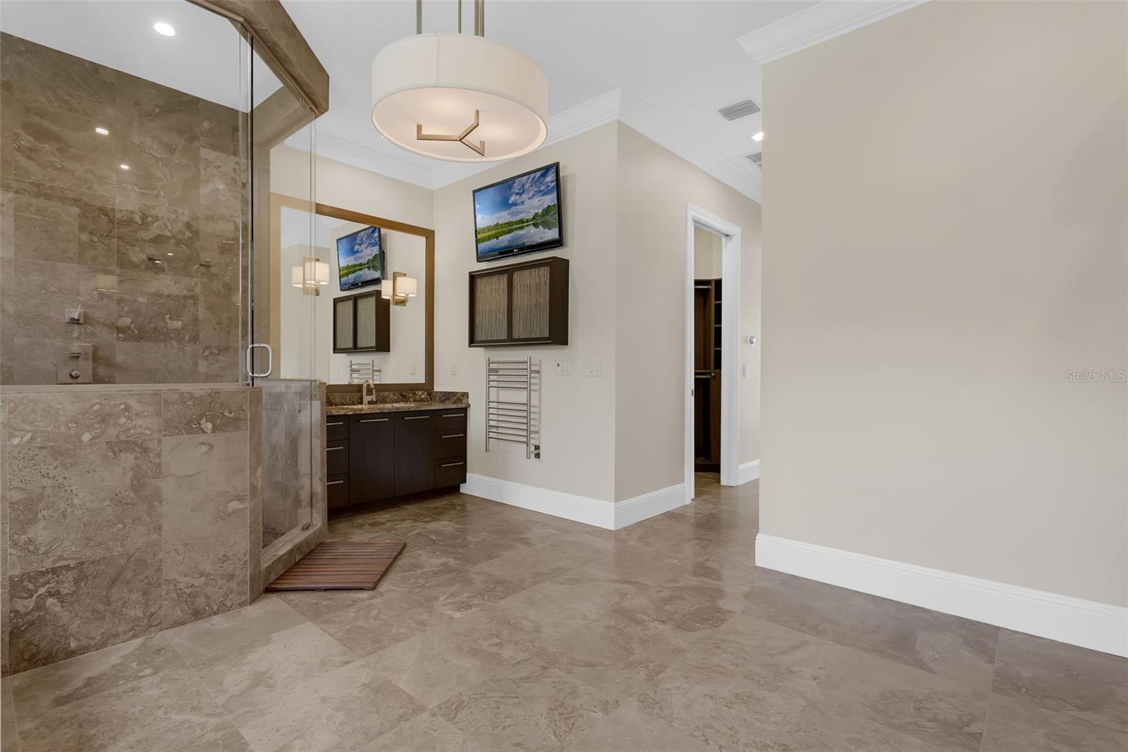 Image 79 of 100 For 2937 Butler Bay Drive N