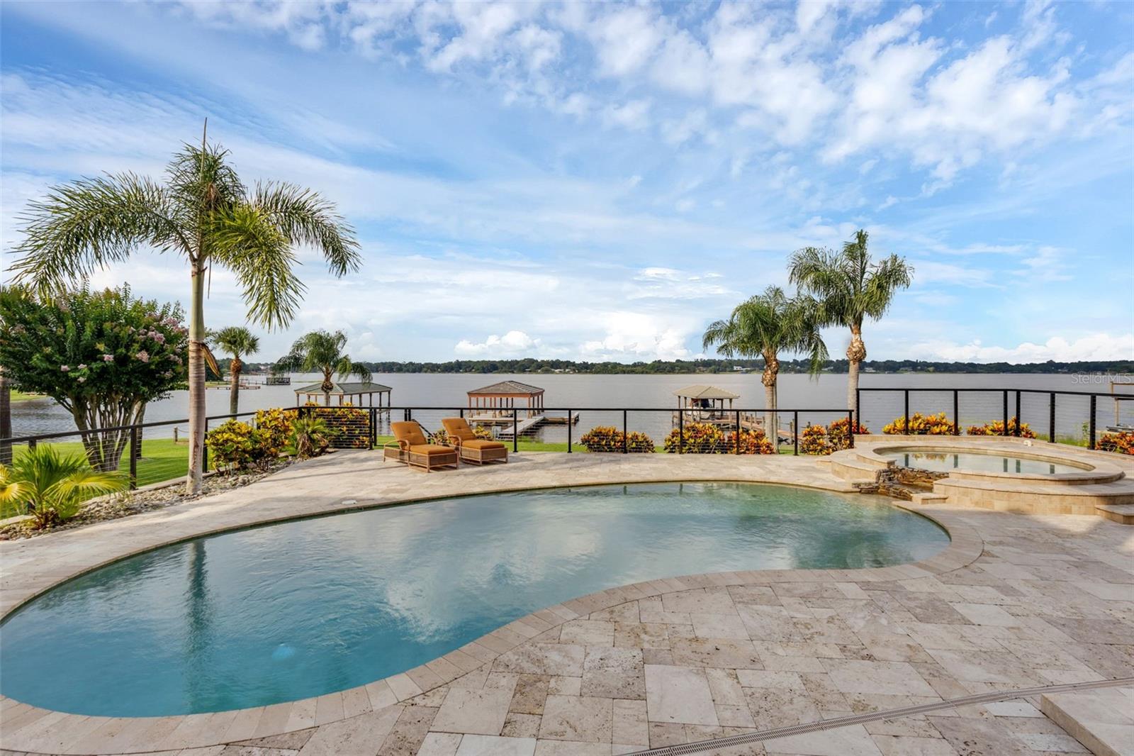 Image 88 of 100 For 2937 Butler Bay Drive N