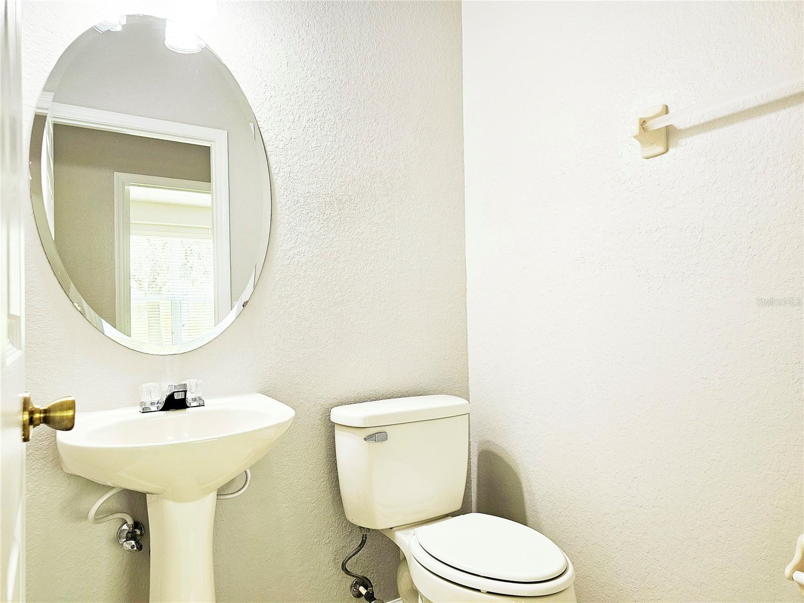 Image 38 of 46 For 8512 Abbotsbury Drive