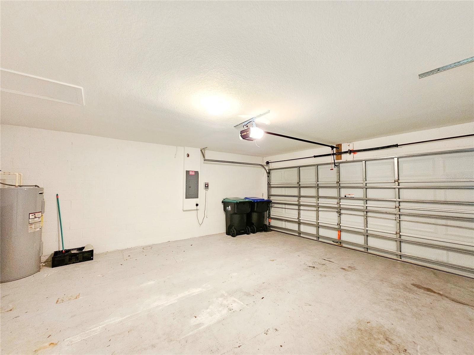 Image 40 of 46 For 8512 Abbotsbury Drive