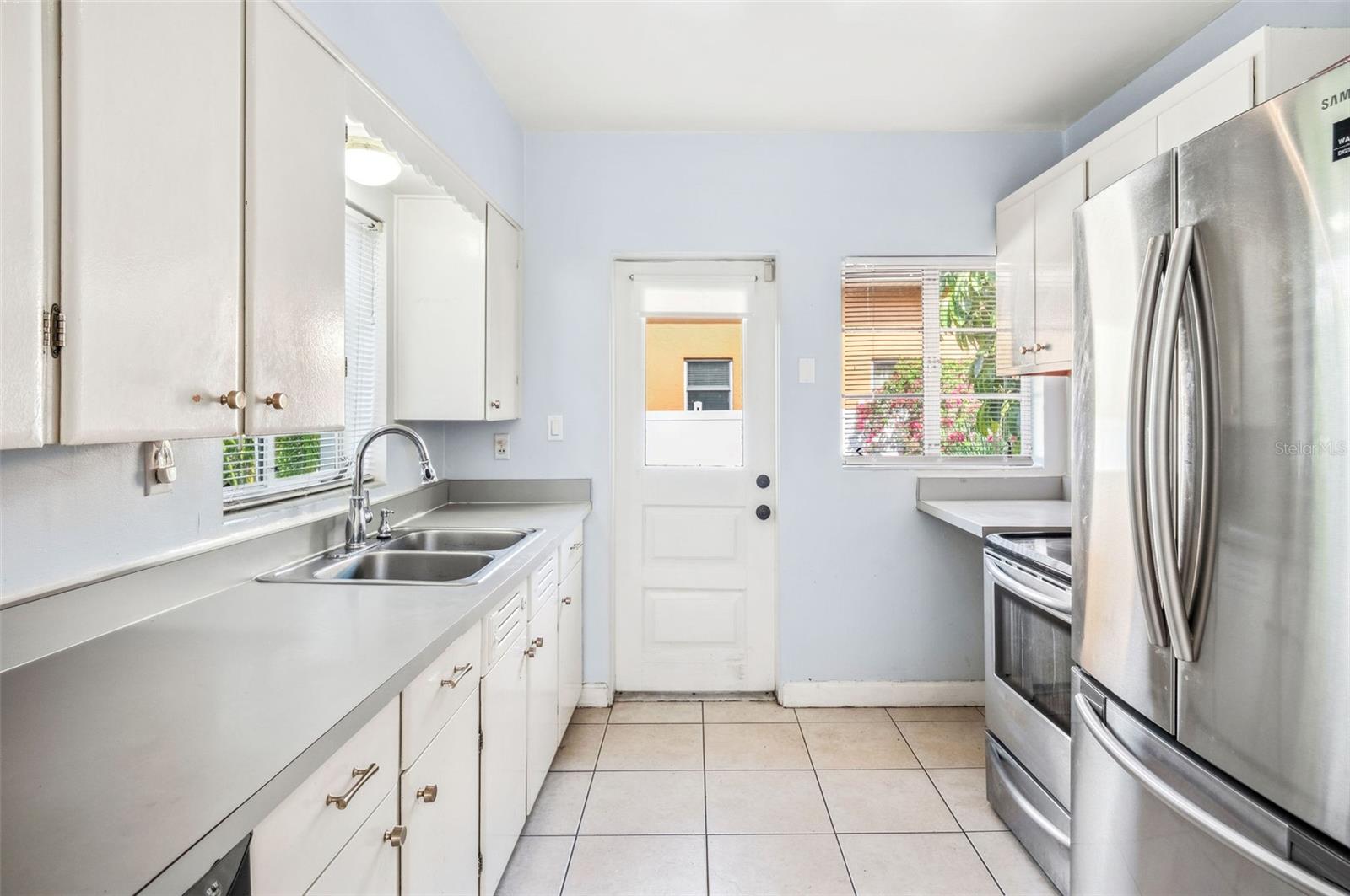 Image 12 of 26 For 311 Cortland Avenue