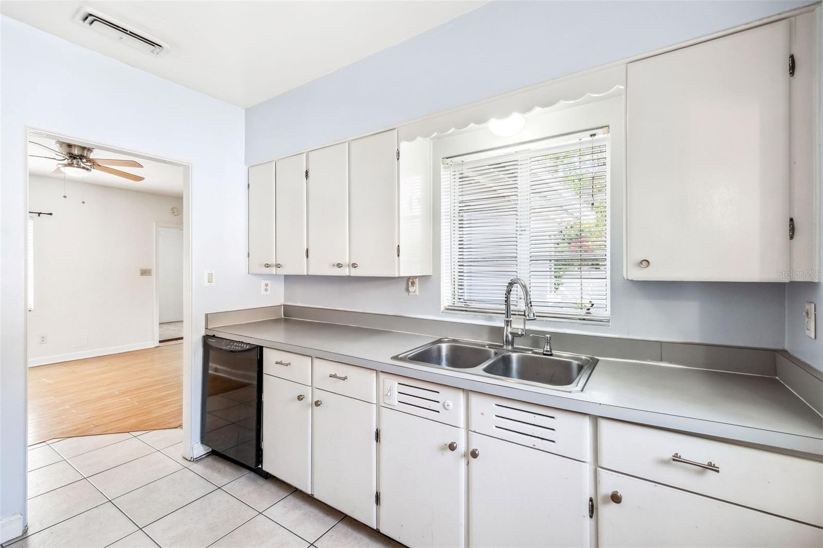 Image 13 of 26 For 311 Cortland Avenue