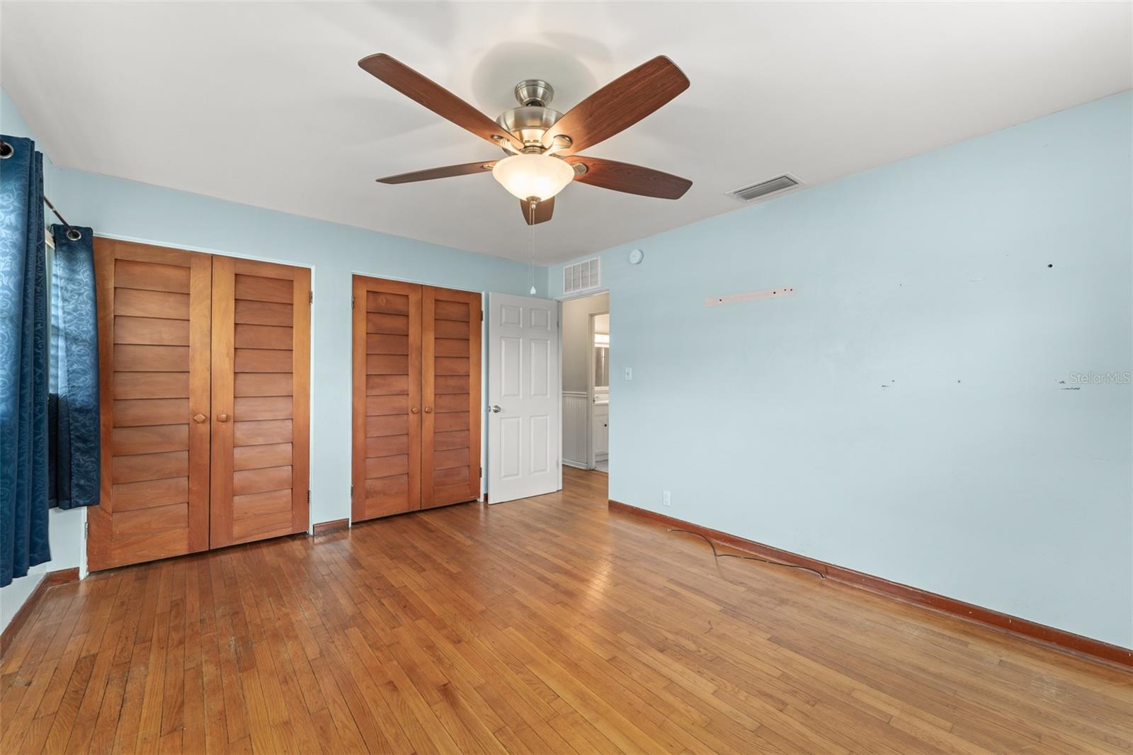 Image 20 of 31 For 2538 Meadowview Lane