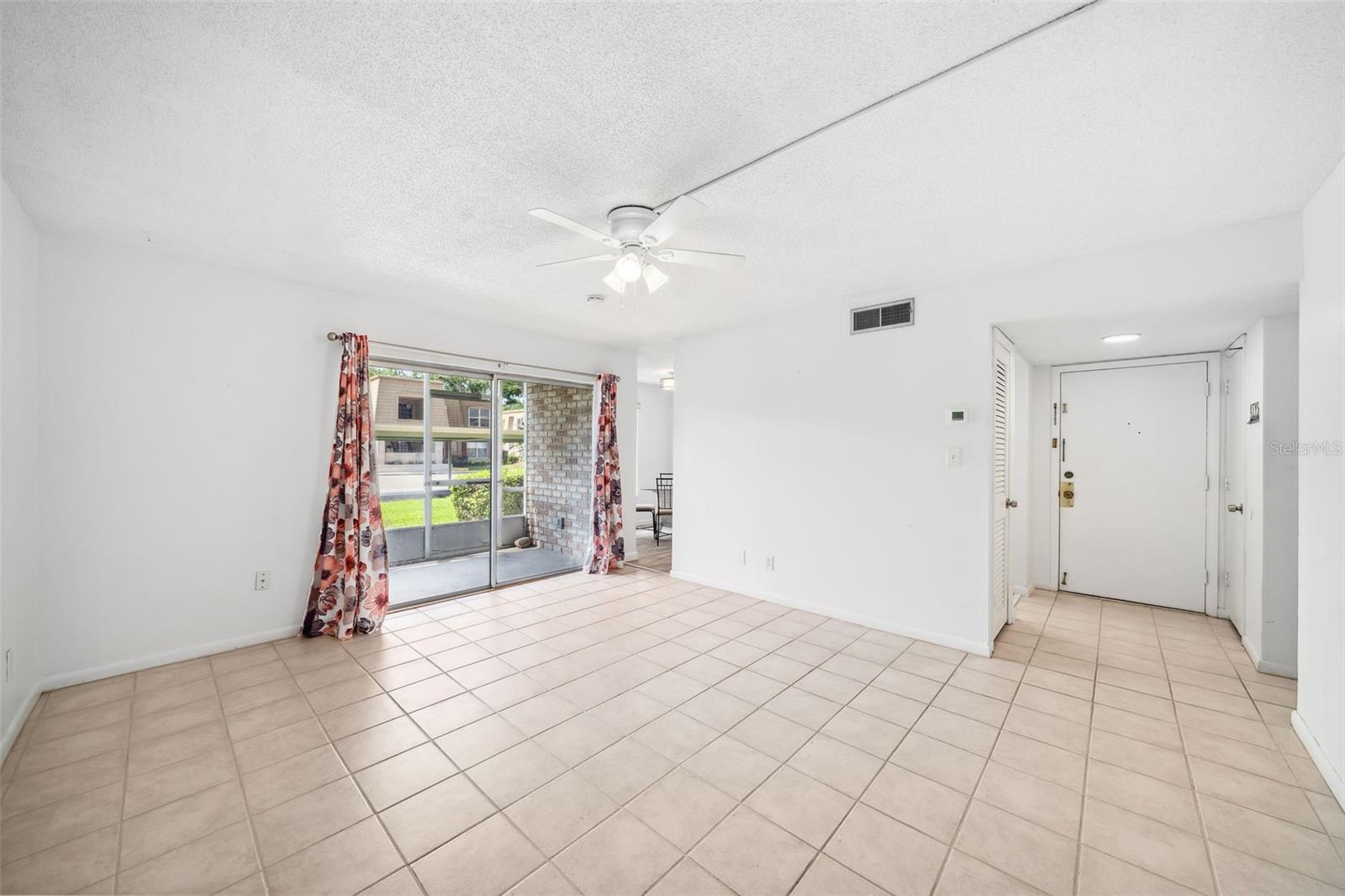 Image 7 of 23 For 200 St Andrews Boulevard 601