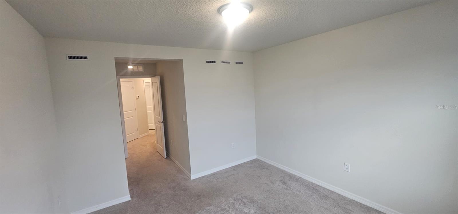 Image 12 of 25 For 4615 Green Palm Lane
