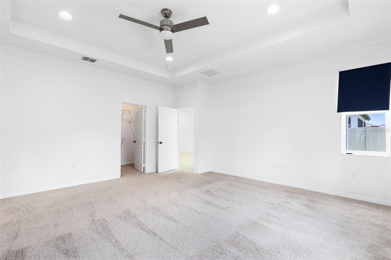 Image 13 of 38 For 12216 Encore At Ovation Way