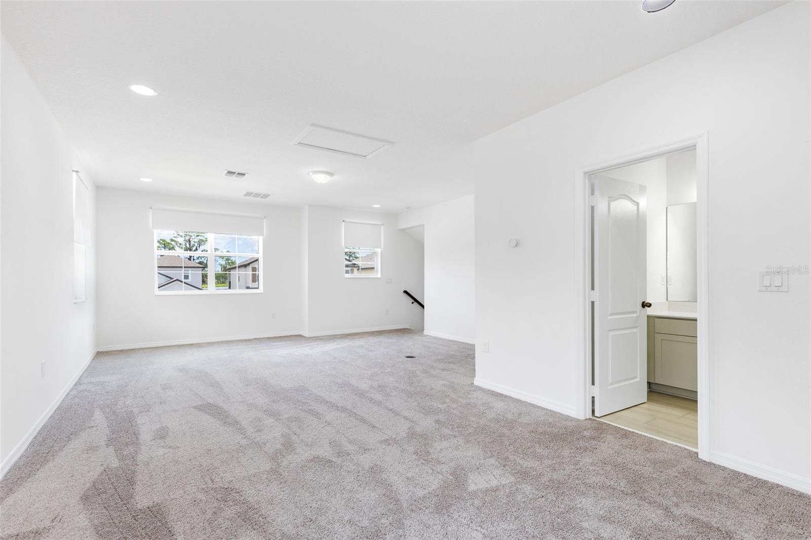 Image 22 of 38 For 12216 Encore At Ovation Way