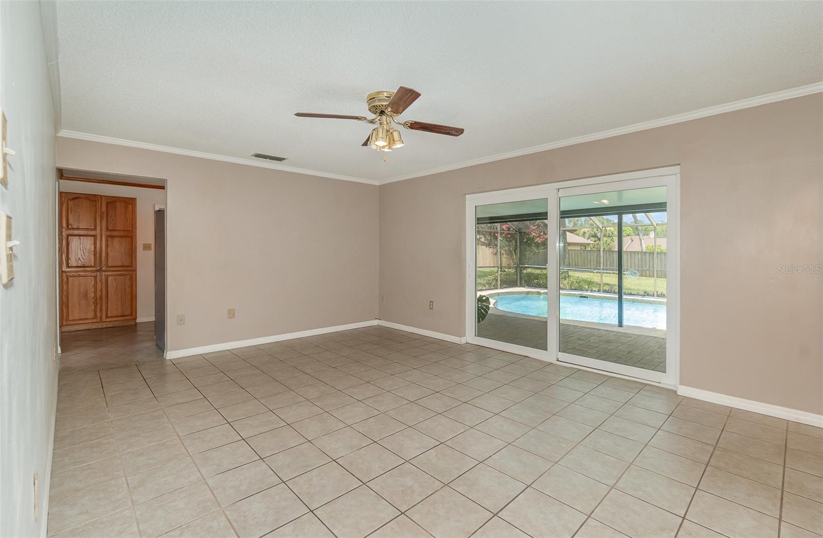 Image 14 of 38 For 419 Orange Street
