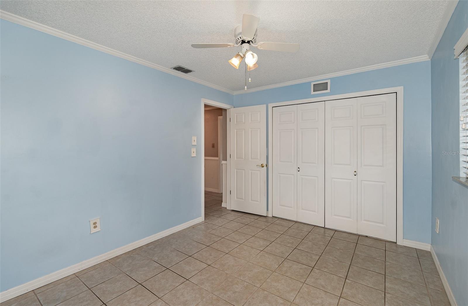 Image 23 of 38 For 419 Orange Street