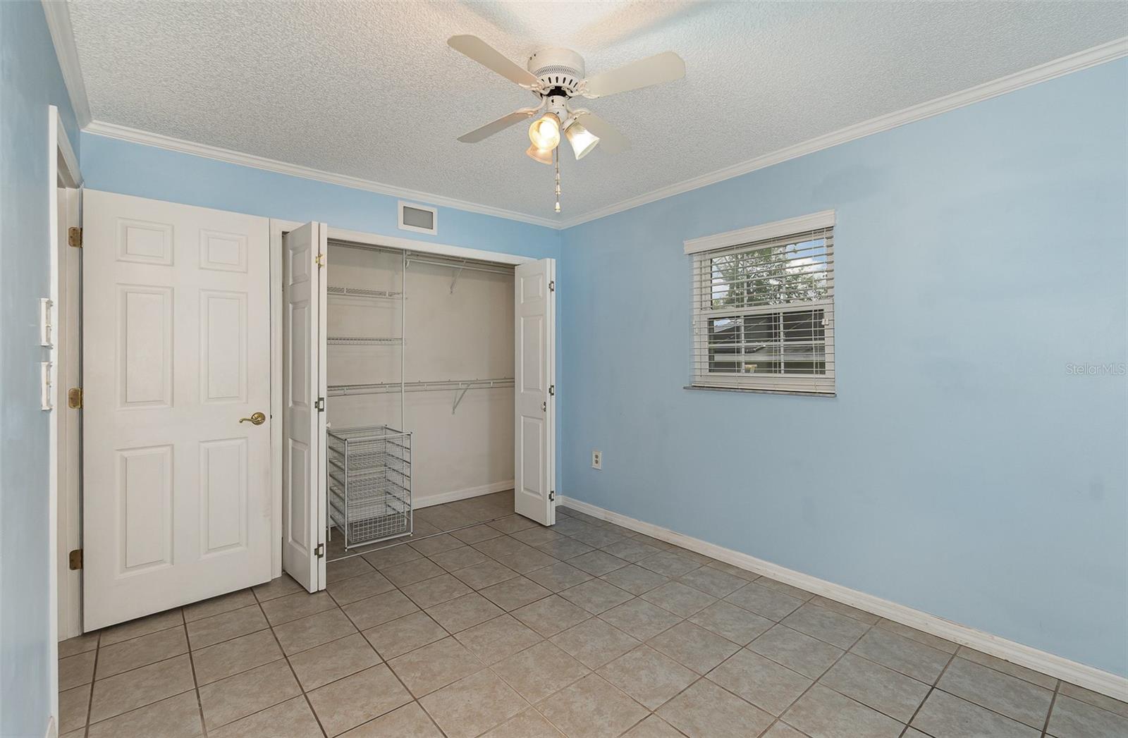 Image 24 of 38 For 419 Orange Street