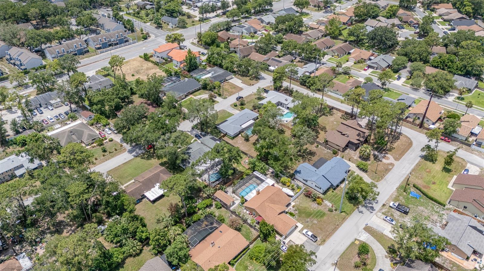 Image 37 of 38 For 419 Orange Street
