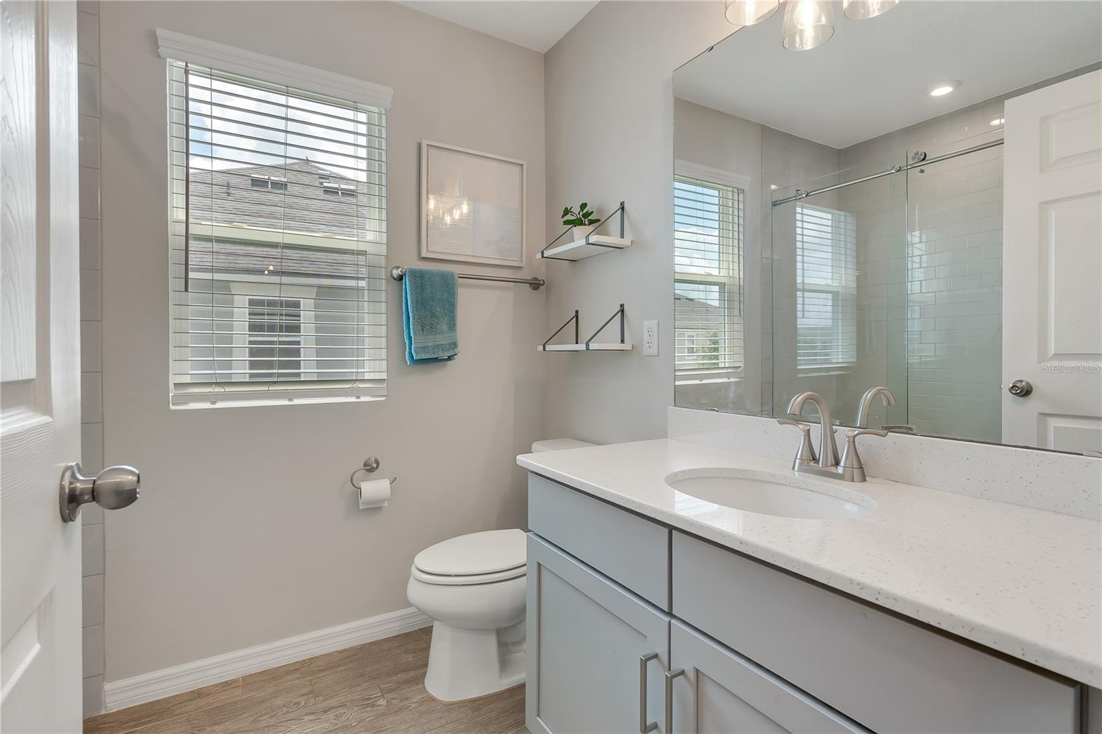 Image 16 of 40 For 10027 Randal Walk Street
