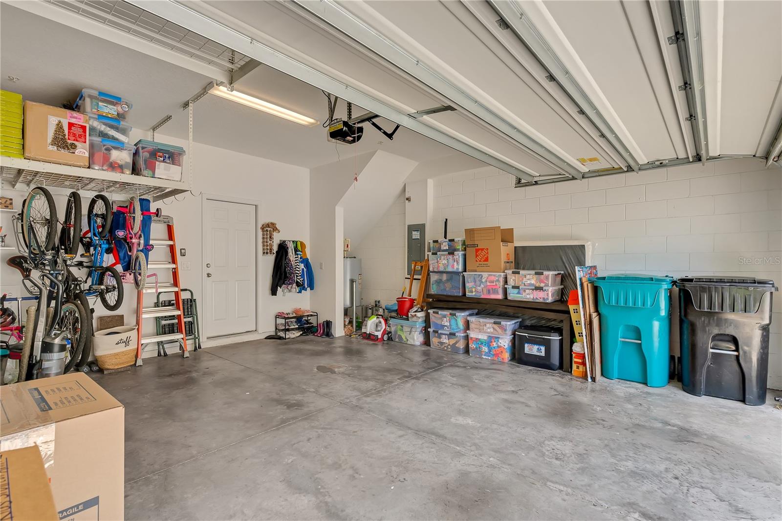 Image 29 of 40 For 10027 Randal Walk Street