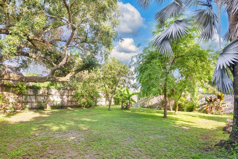 Image 23 of 43 For 706 19th Street