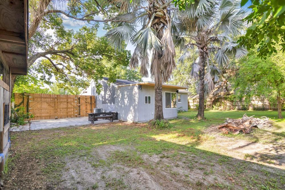 Image 27 of 43 For 706 19th Street