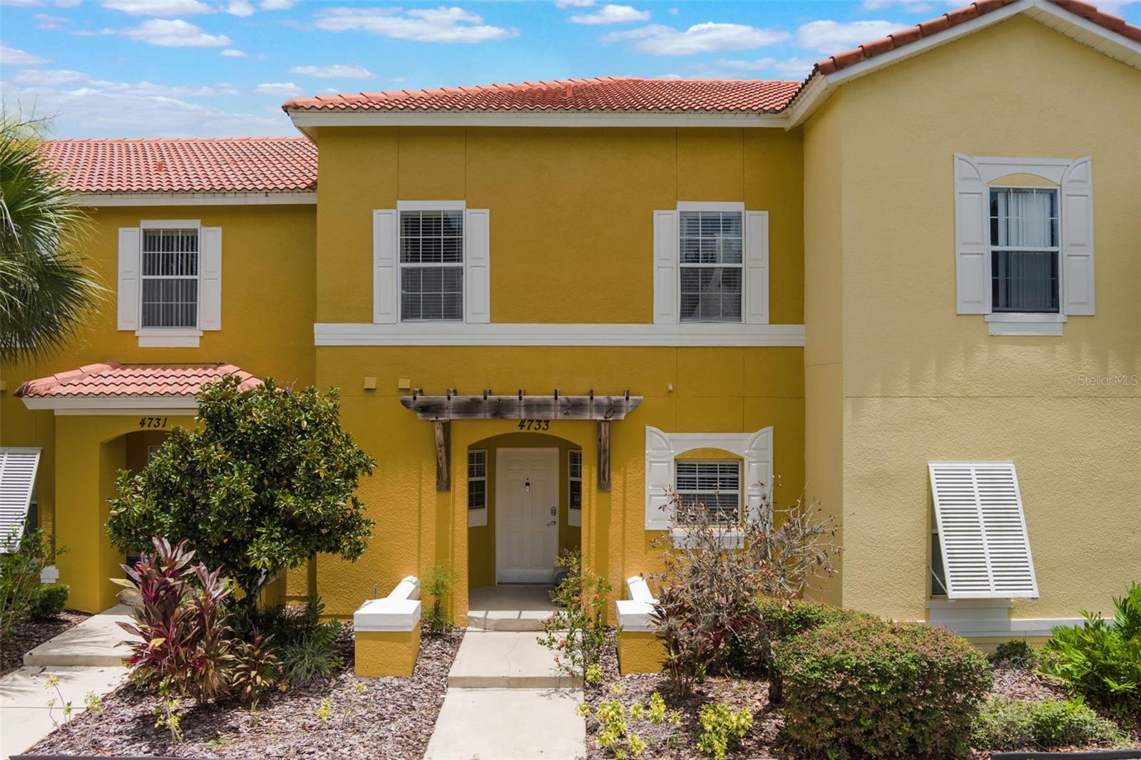 Image 2 of 53 For 4733 Vero Beach Place