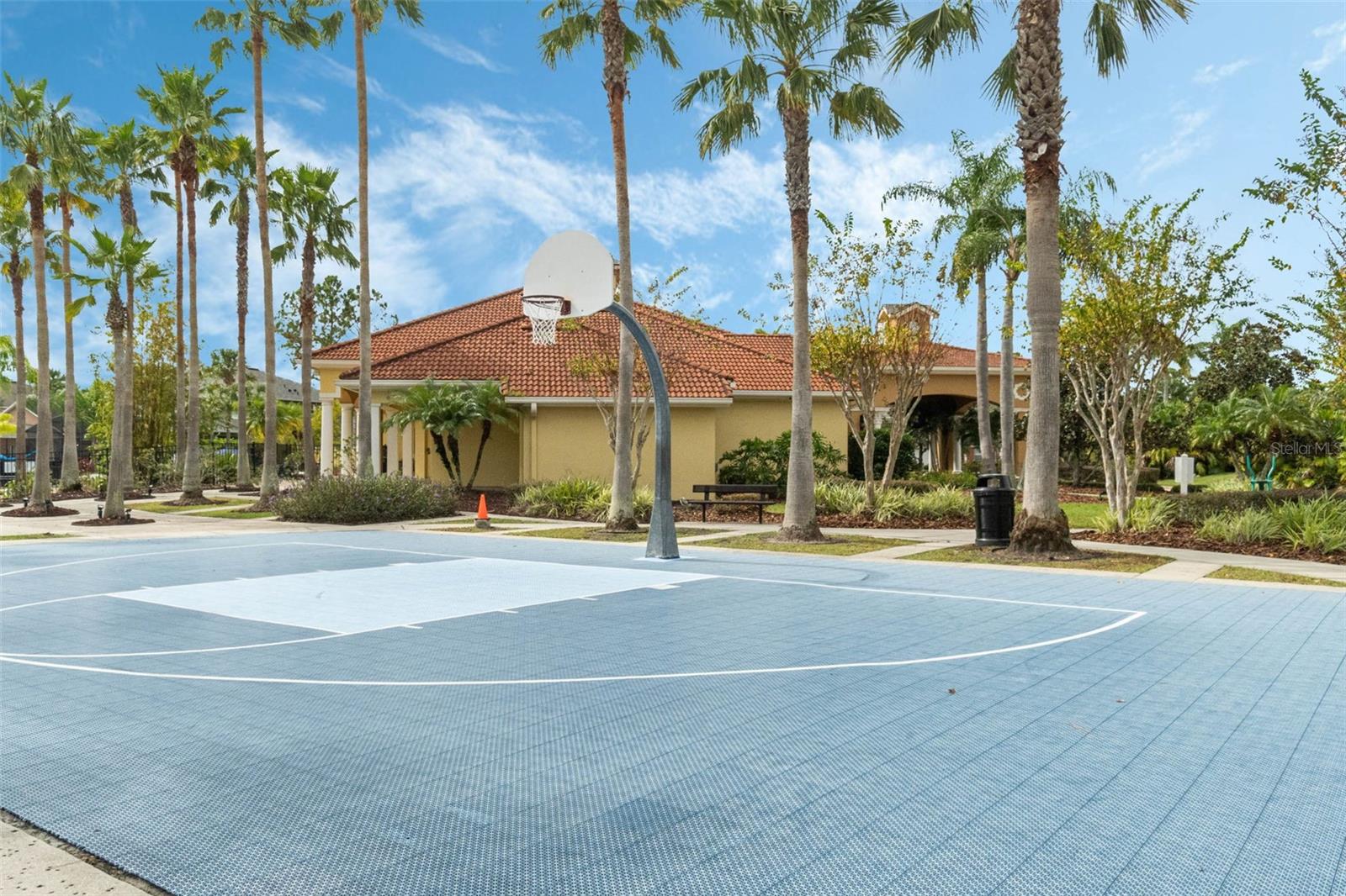 Image 45 of 53 For 4733 Vero Beach Place