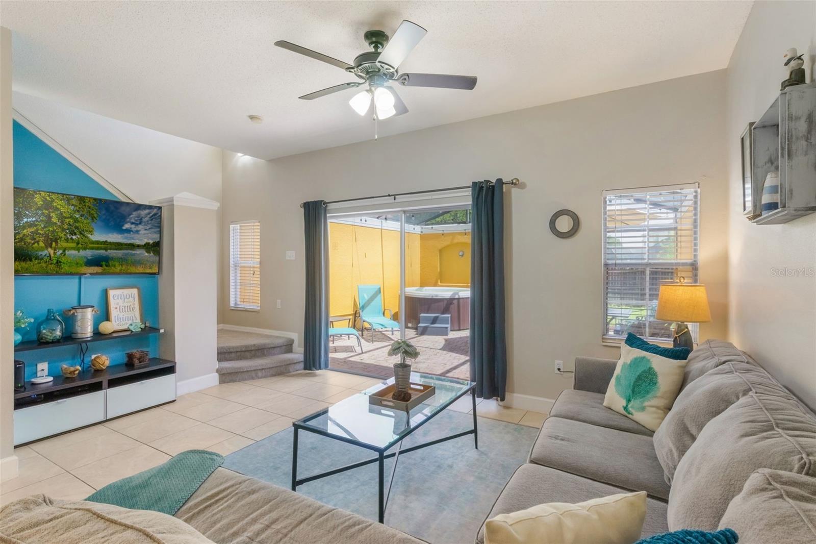 Image 5 of 53 For 4733 Vero Beach Place