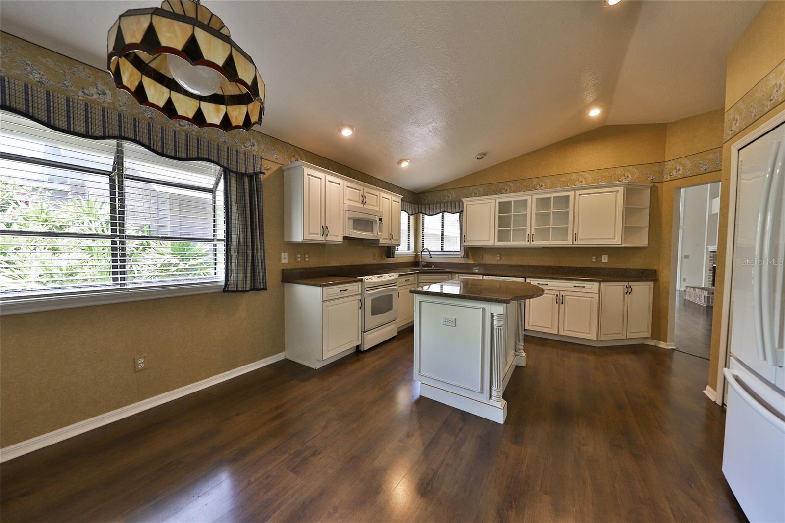 Image 5 of 16 For 247 Sabal Palm Place