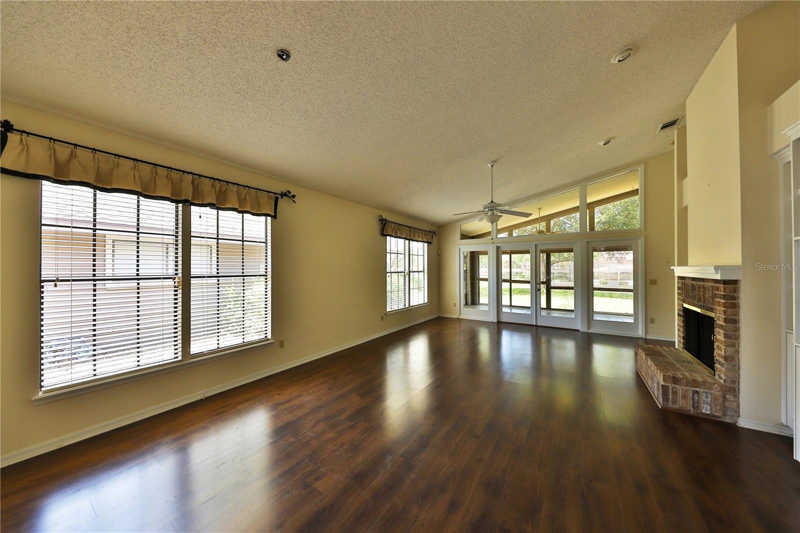 Image 7 of 16 For 247 Sabal Palm Place