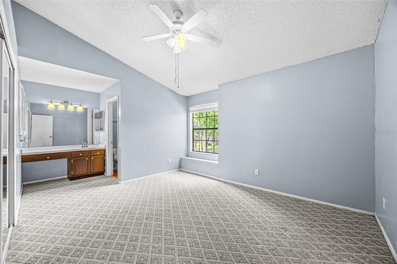 Image 27 of 54 For 2719 Candlewood Court