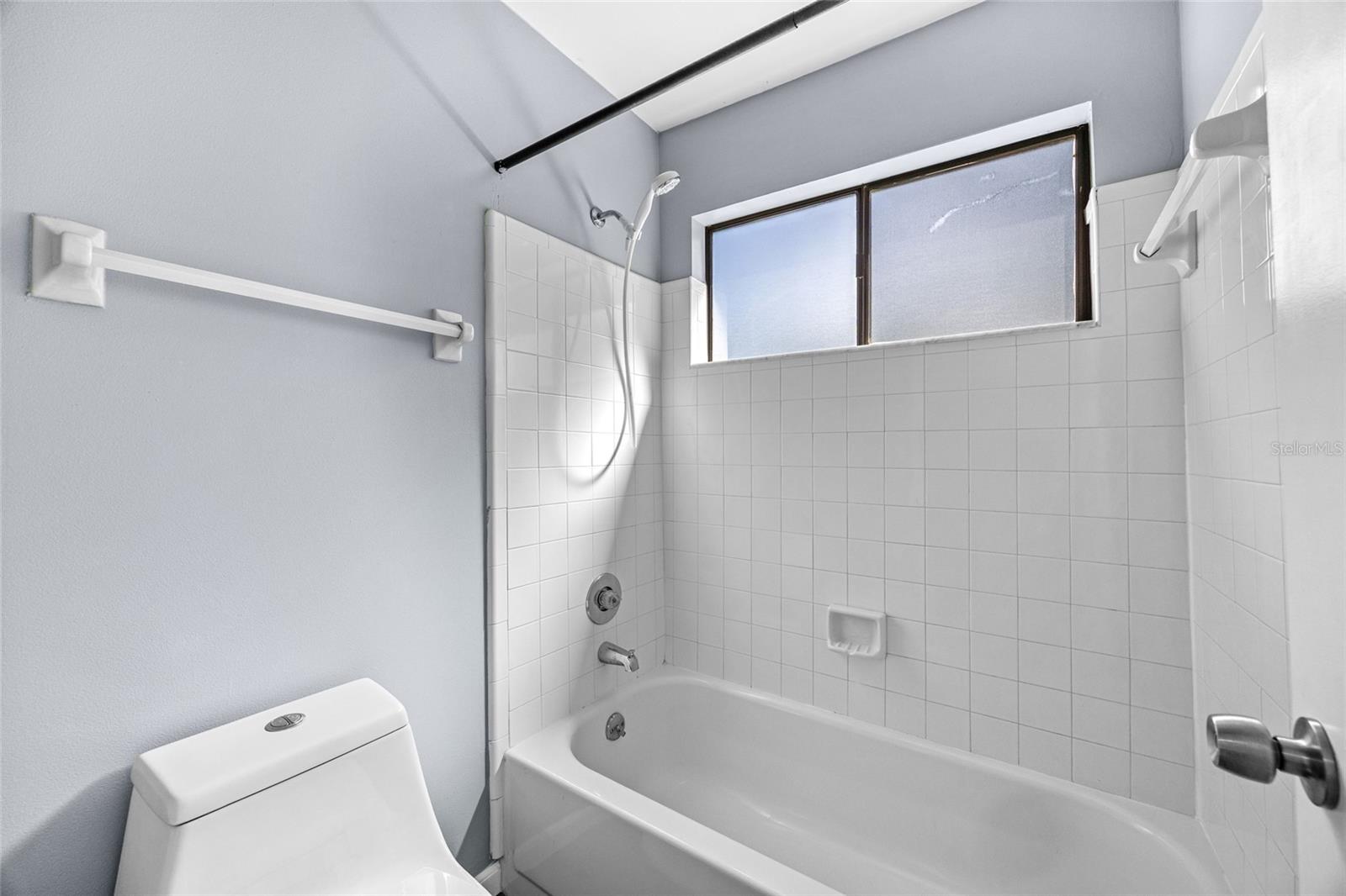 Image 38 of 54 For 2719 Candlewood Court