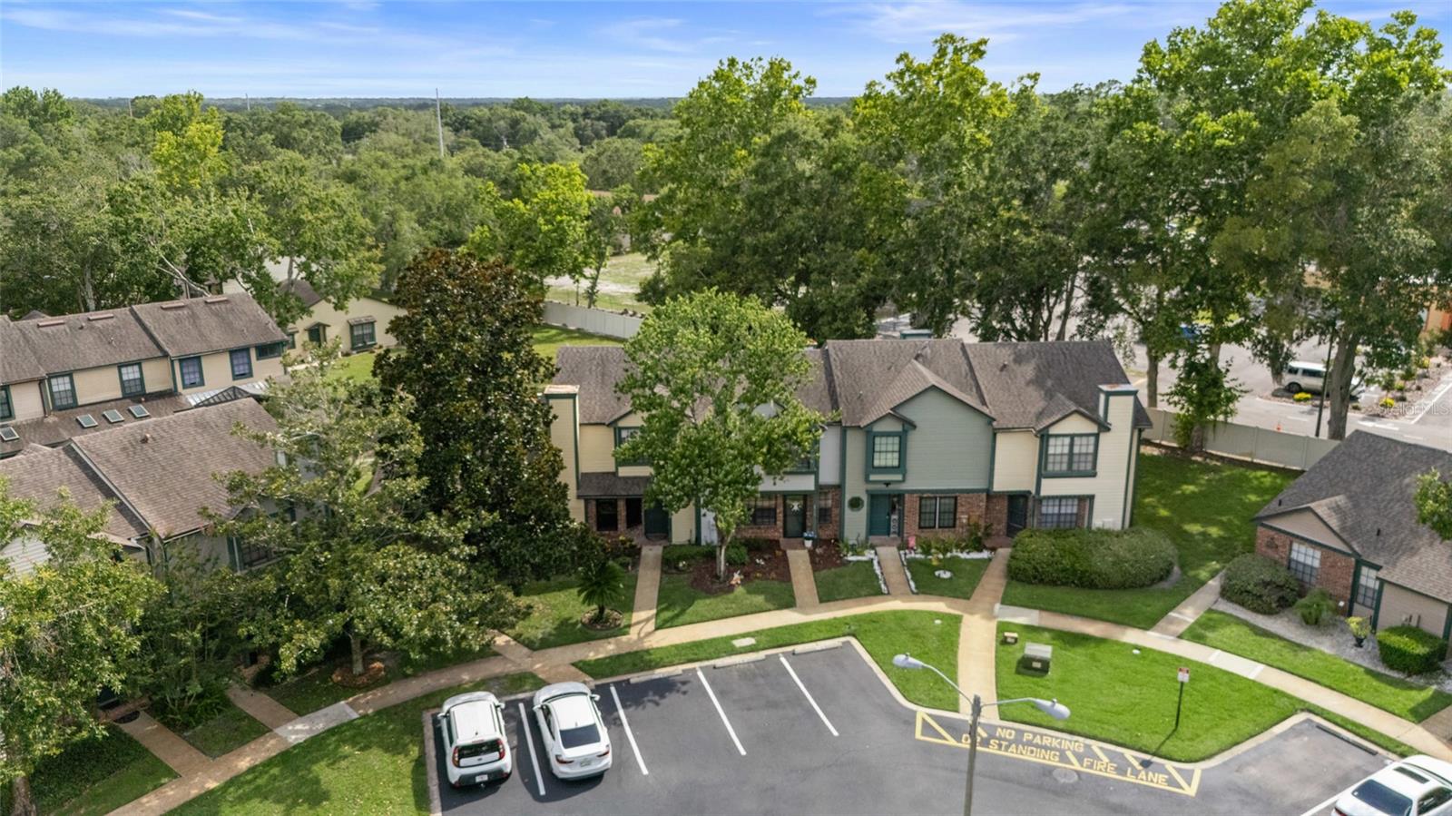 Image 43 of 54 For 2719 Candlewood Court