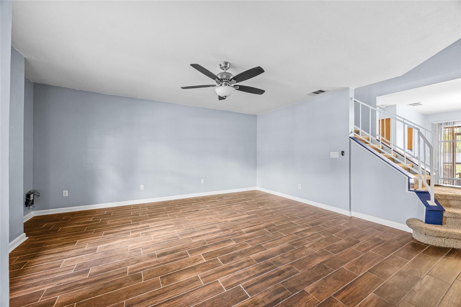 Image 7 of 54 For 2719 Candlewood Court