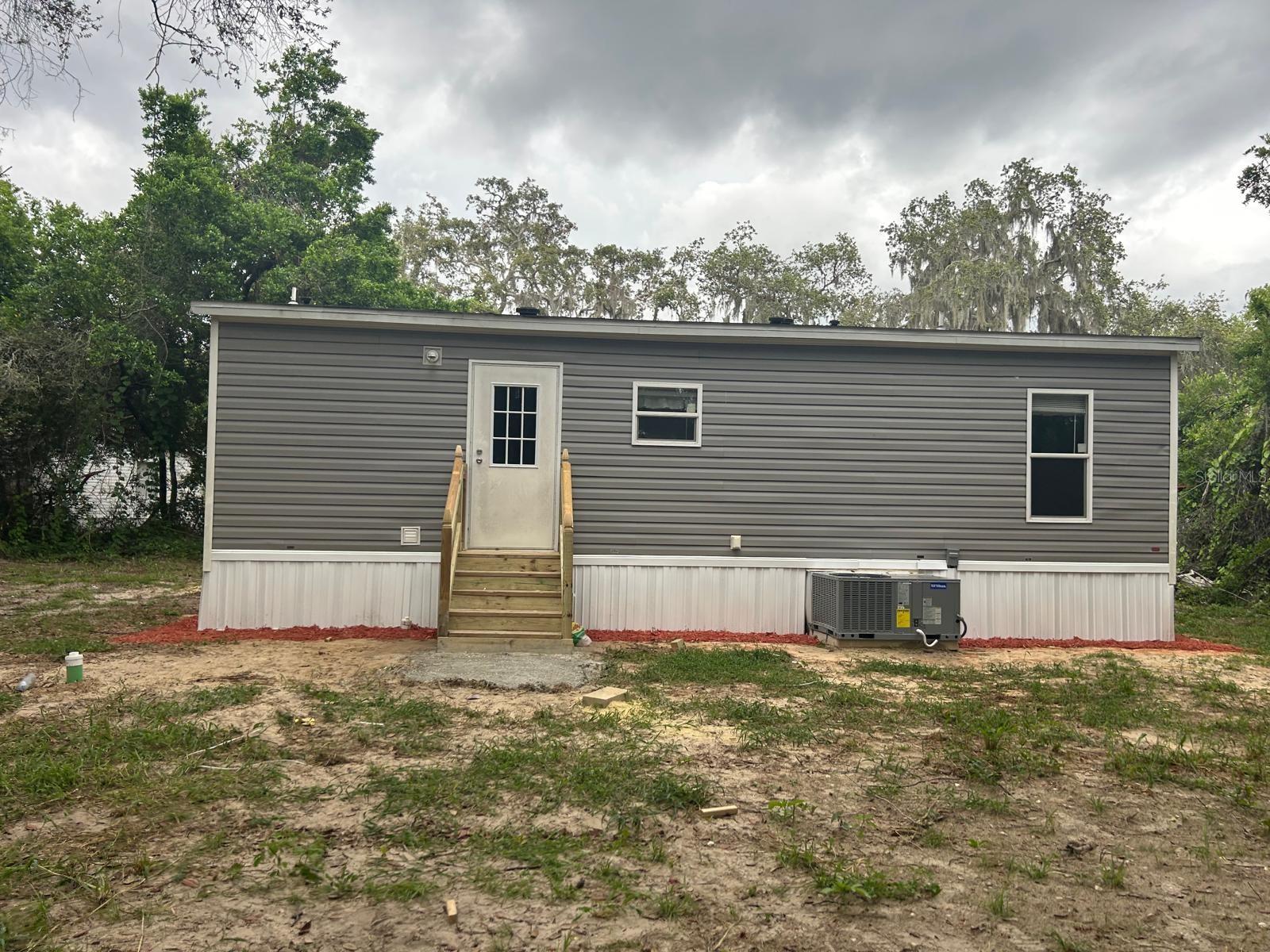 Image 8 of 9 For 45814 Lake Street