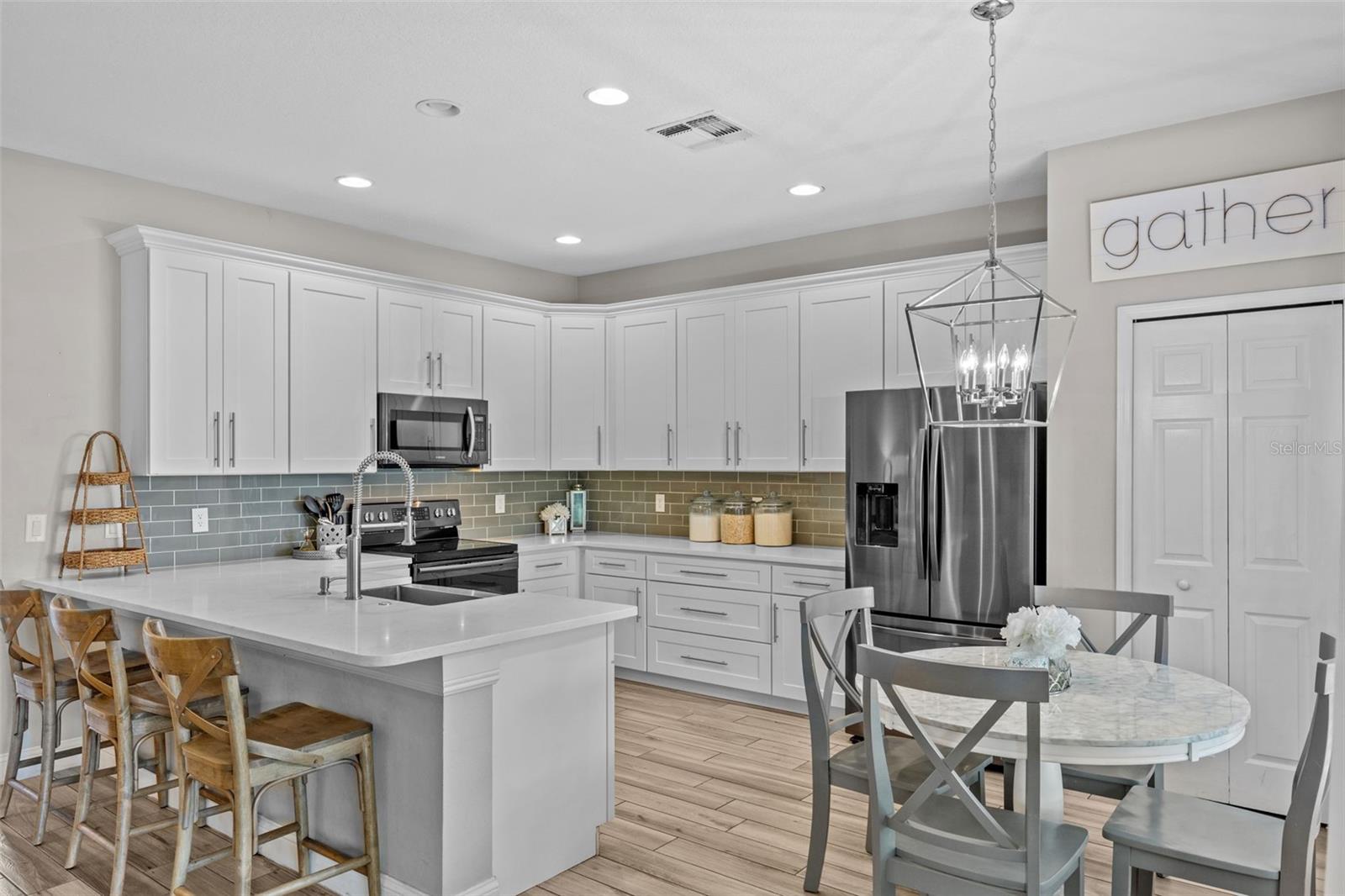 Image 3 of 34 For 9319 Marsh Oaks Court