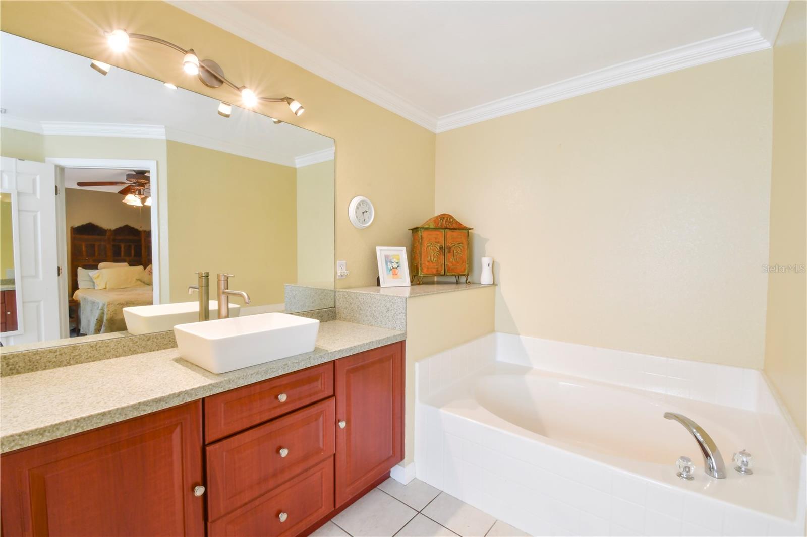Image 34 of 53 For 5769 Price Boulevard